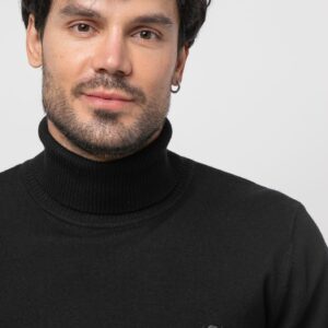 CUELLO VUELTO LISO S/ TENET